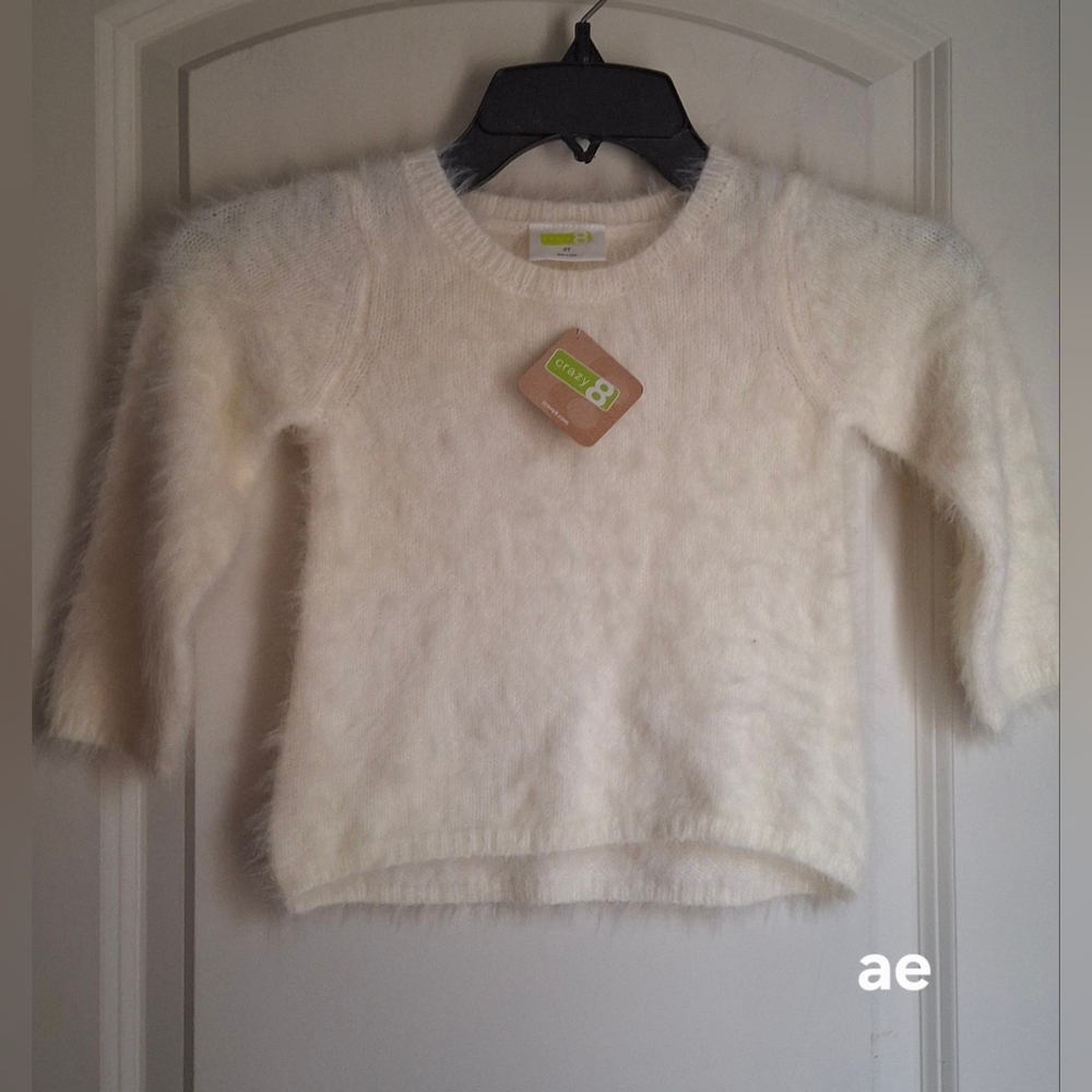 crazy 8 Fuzzy Sparkle Star Sweater Soft Sz 2t Ivory Casual Cozzy‎